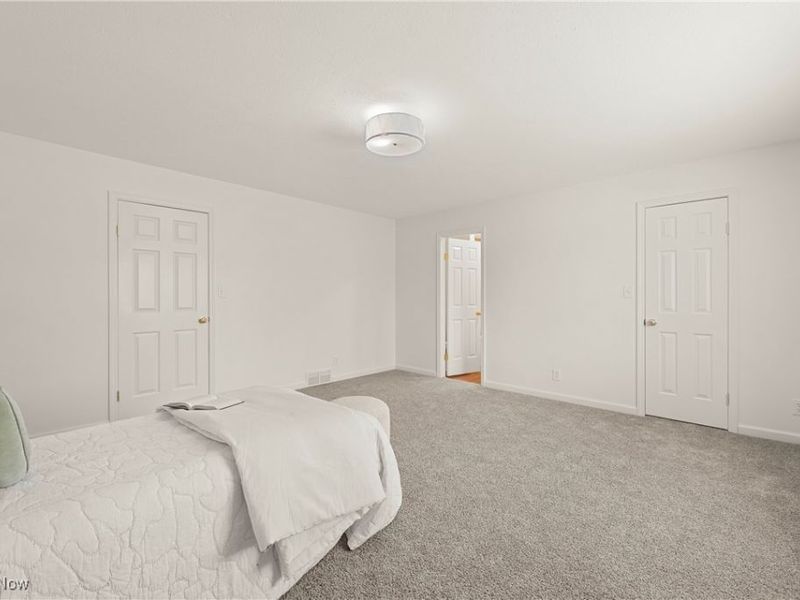 28100 Fairmount Boulevard, Cleveland, OH 44124 Photo 35