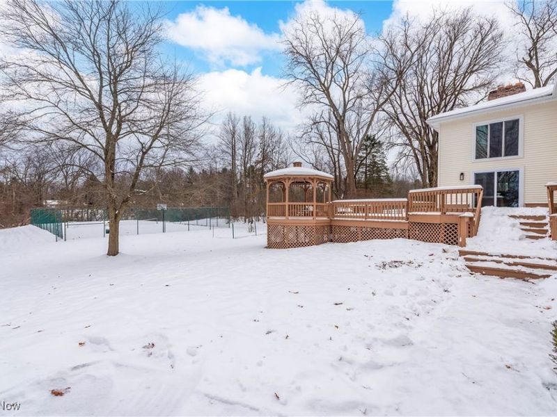 28100 Fairmount Boulevard, Cleveland, OH 44124 Photo 46