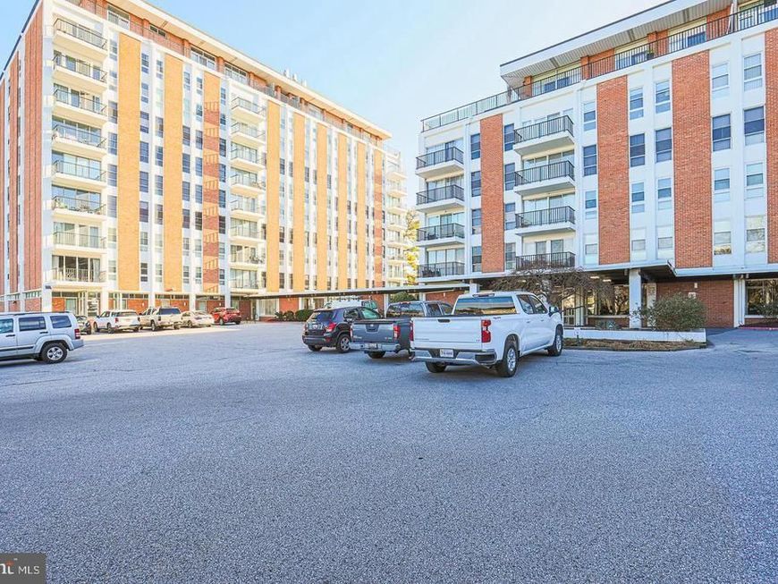 6606 Park Heights Ave., Unit 701, Baltimore, MD 21215 Main Photo