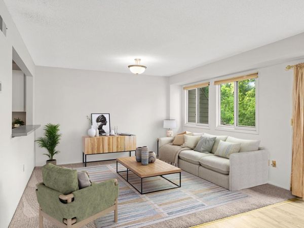 8944 Neill Lake Road, Unit 142B, Eden Prairie, MN 55347