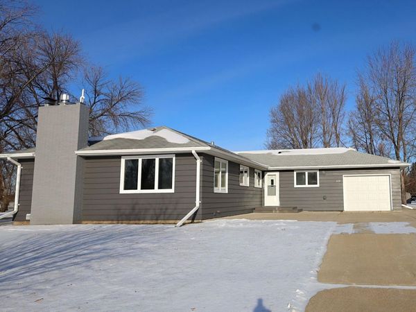 320 Daisy Avenue, Buxton, ND 58218
