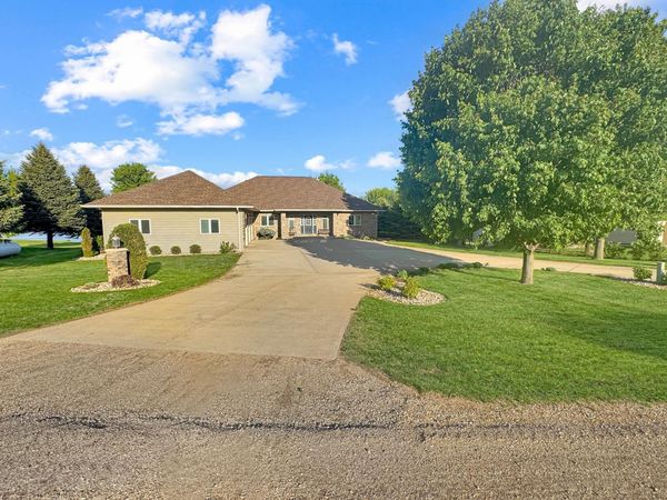 16 Pheasant Drive, Slayton, MN 56172