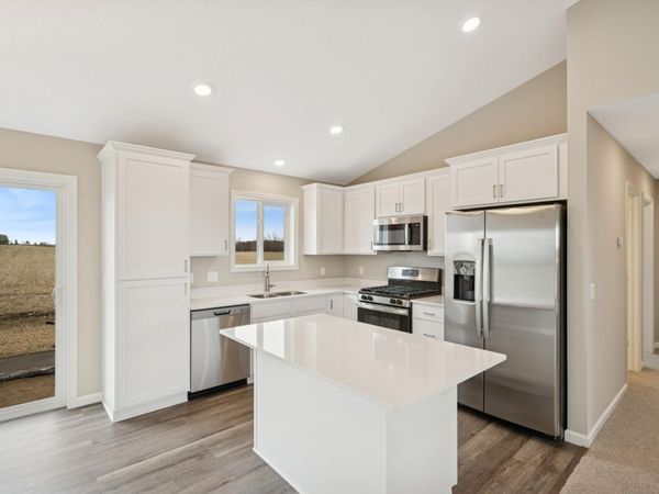 919 Brandenburg Lane, Waverly, MN 55390