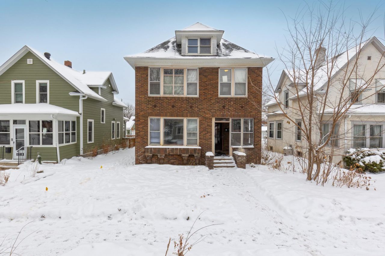 1222 6th Street NE, Minneapolis, MN 55413