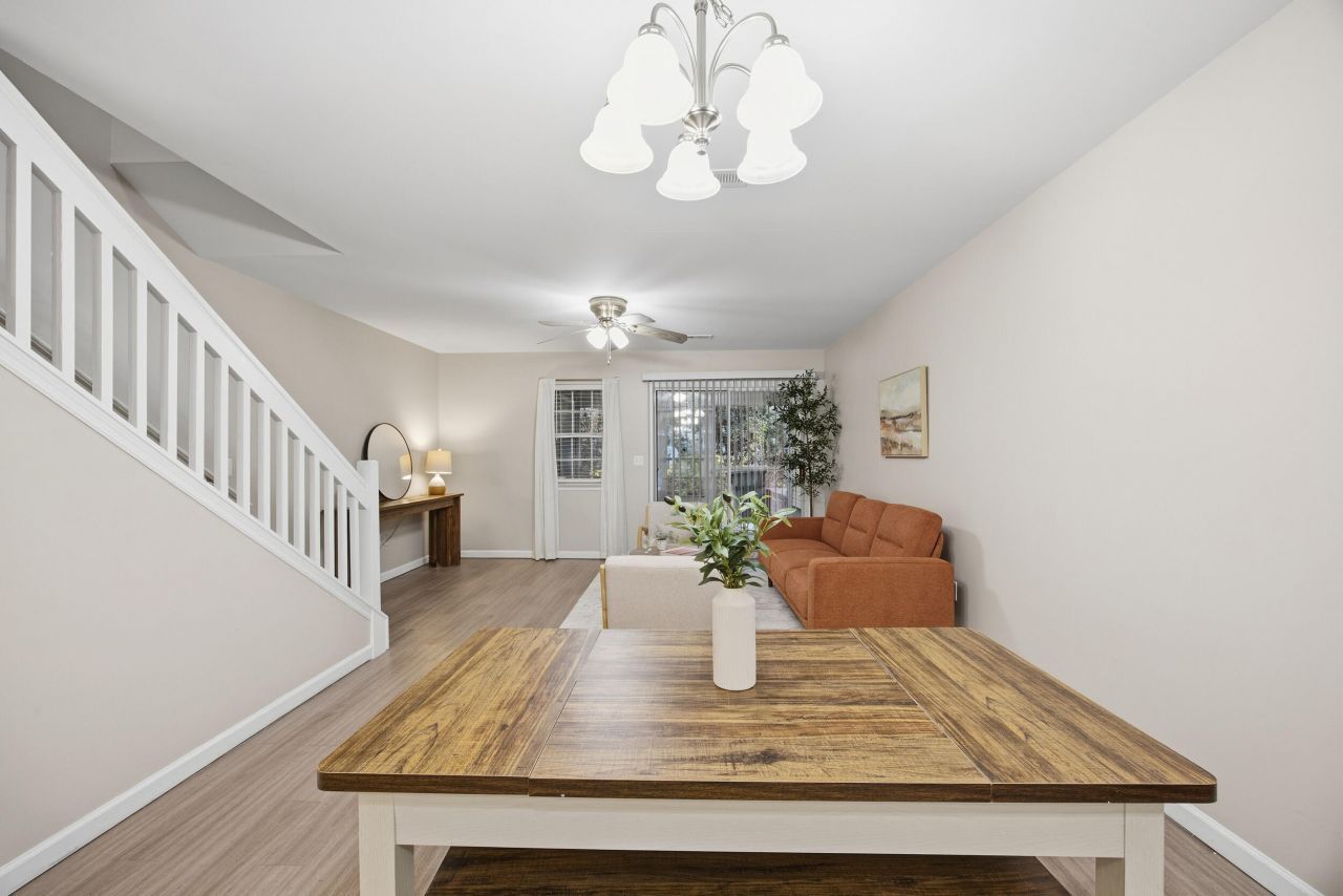116 Brockman Way Photo 6