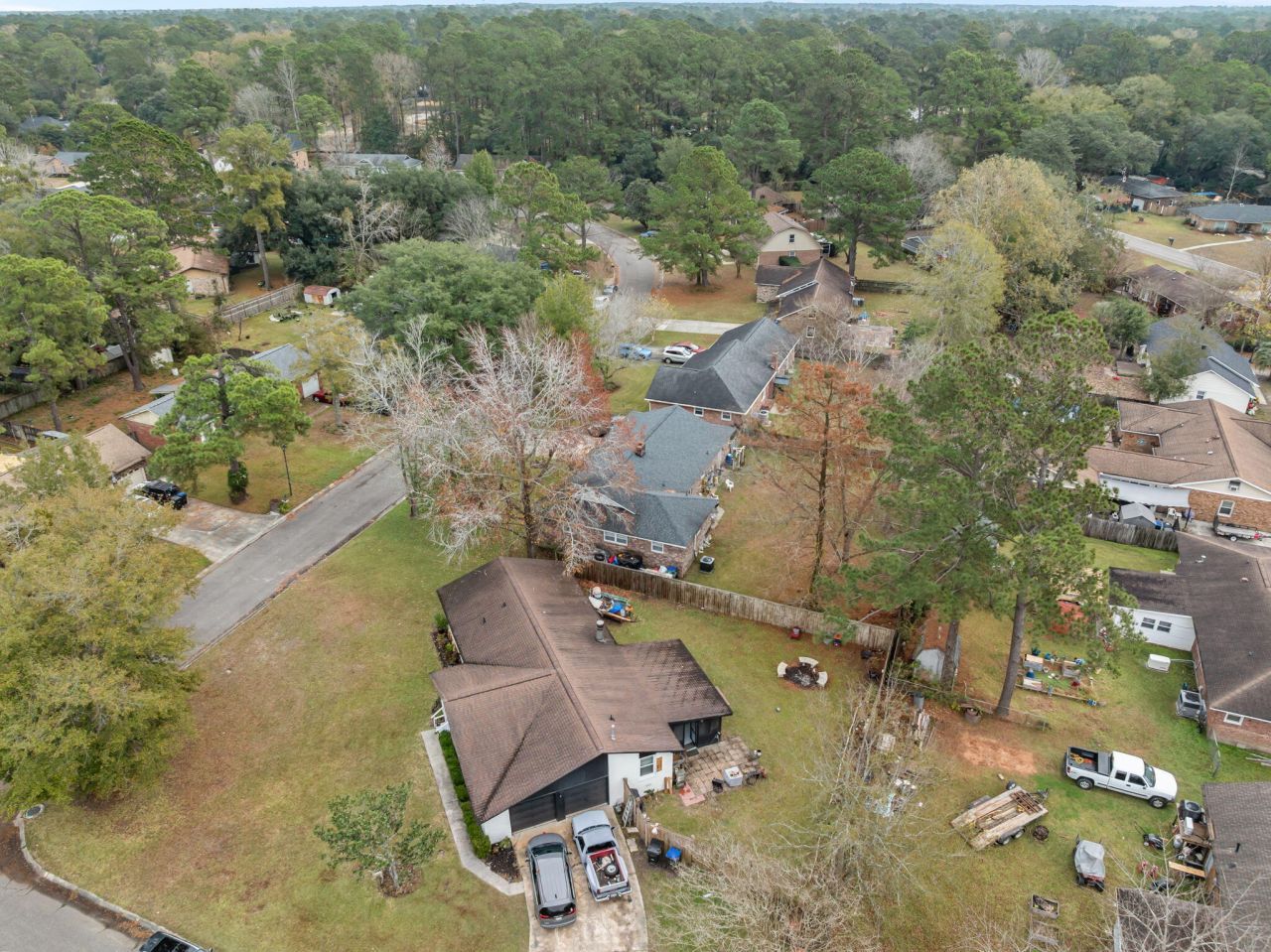 103 Clubhouse Road Photo 39