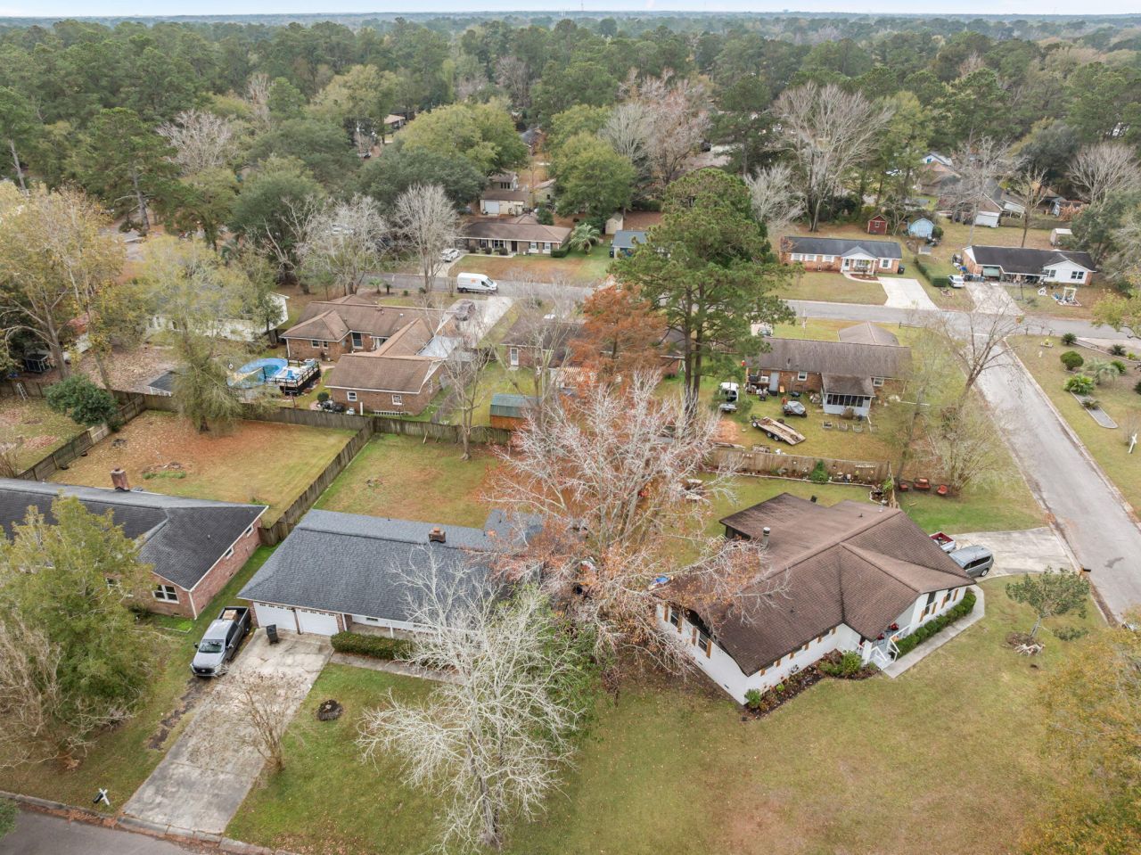 103 Clubhouse Road Photo 41