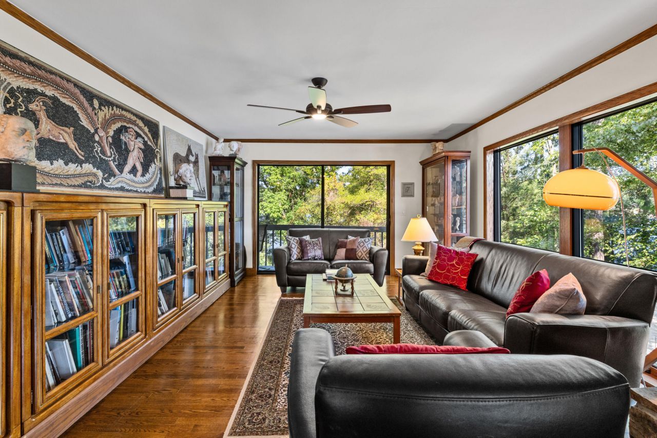 270 Harrison Point Photo 16