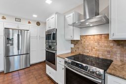 270 Harrison Point photo 4