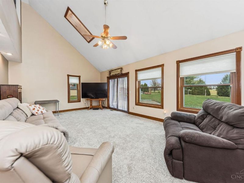 150 Roslin Drive, Peebles, OH 45660 Photo 12