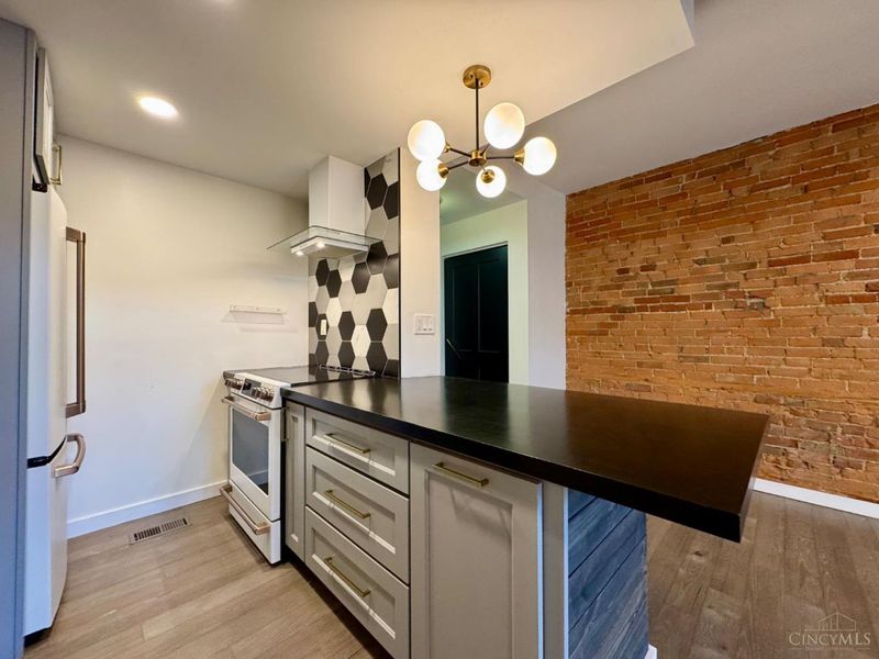 412 Liberty Hill, Unit 1B, Cincinnati, OH 45202 Photo 18