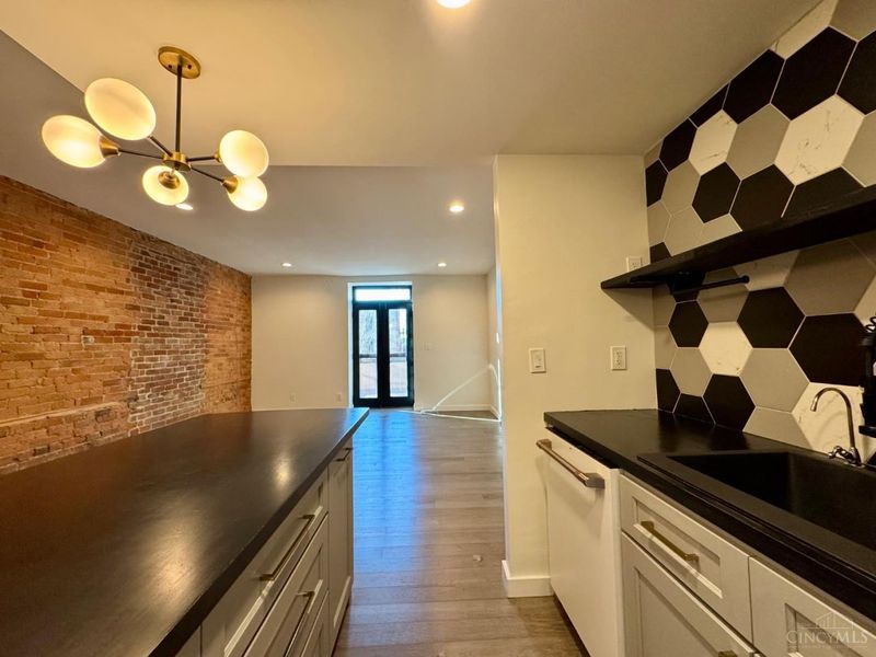 412 Liberty Hill, Unit 1B, Cincinnati, OH 45202 Photo 19