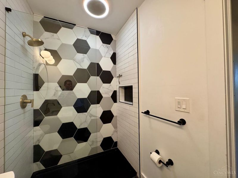 412 Liberty Hill, Unit 1B, Cincinnati, OH 45202 Photo 33