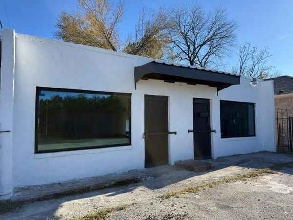 4126 Metropolitan Avenue, Dallas, TX 75210