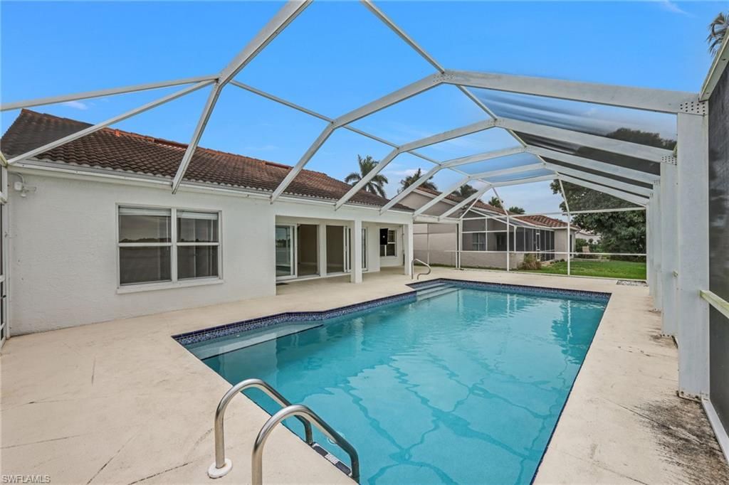 7415 Mill Pond Cir, Naples, FL 34109 Photo