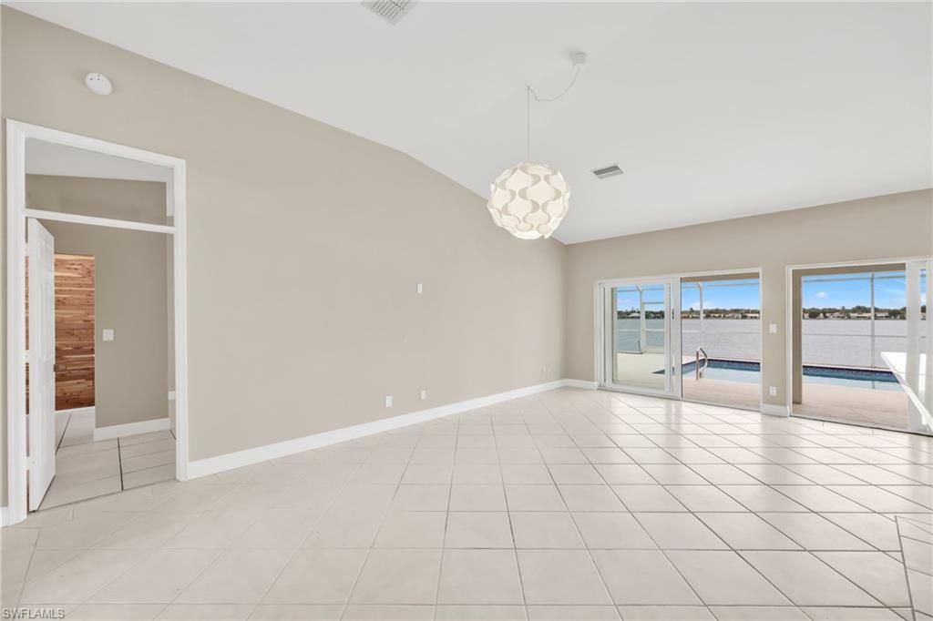 7415 Mill Pond Cir, Naples, FL 34109 Photo