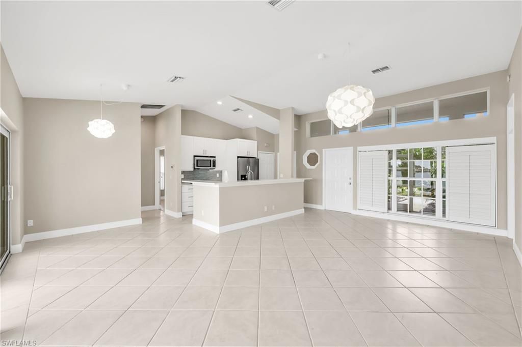 7415 Mill Pond Cir, Naples, FL 34109 Photo