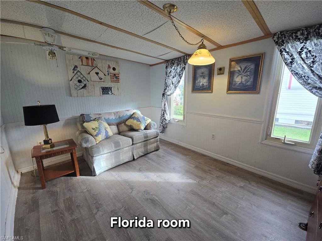 23 Enchanting Blvd, Naples, FL 34112 Photo