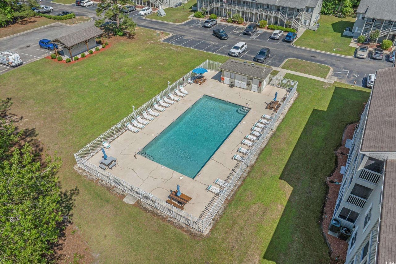 1290 White Tree Ln. Photo 32