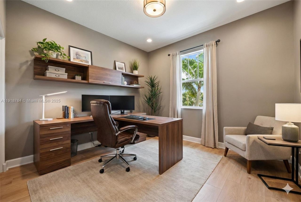 4501 NW 48th Ter, Tamarac, FL 33319 Photo