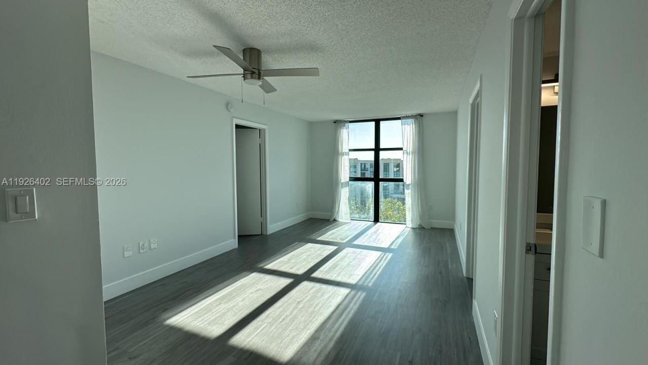 2075 SW 122nd Ave, Unit 531, Miami, FL 33175 Main Photo