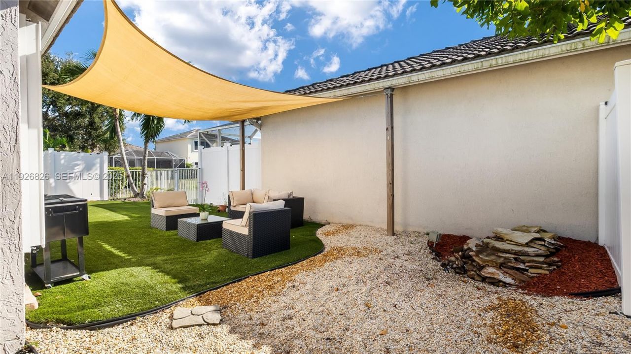 4908 Lombard Pass Dr, Lake Worth, FL 33463 Photo