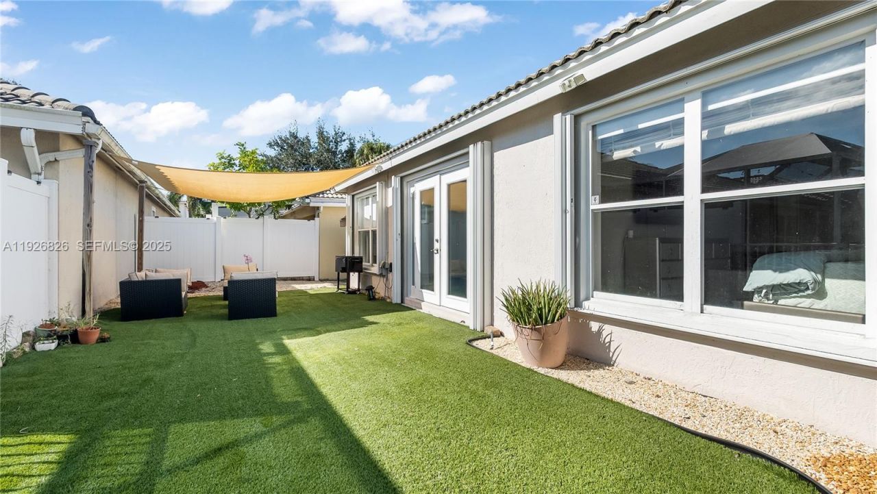 4908 Lombard Pass Dr, Lake Worth, FL 33463 Photo