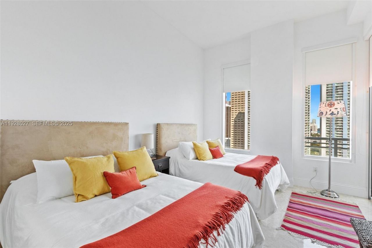 900 Brickell Key Blvd, Unit 2002, Miami, FL 33131 Photo