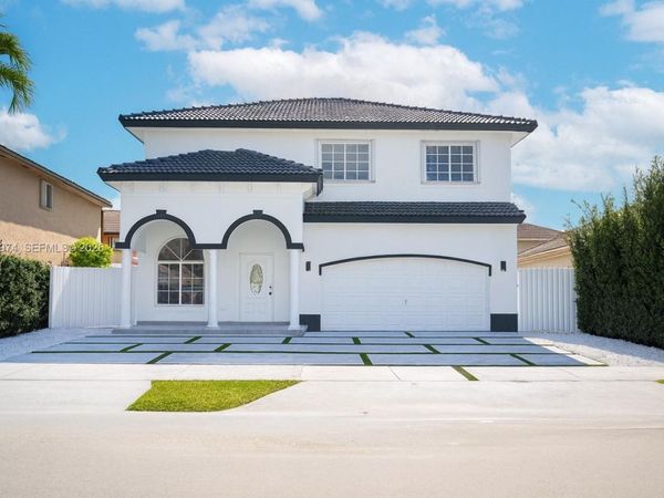 15064 SW 30th Ter, Miami, FL 33185