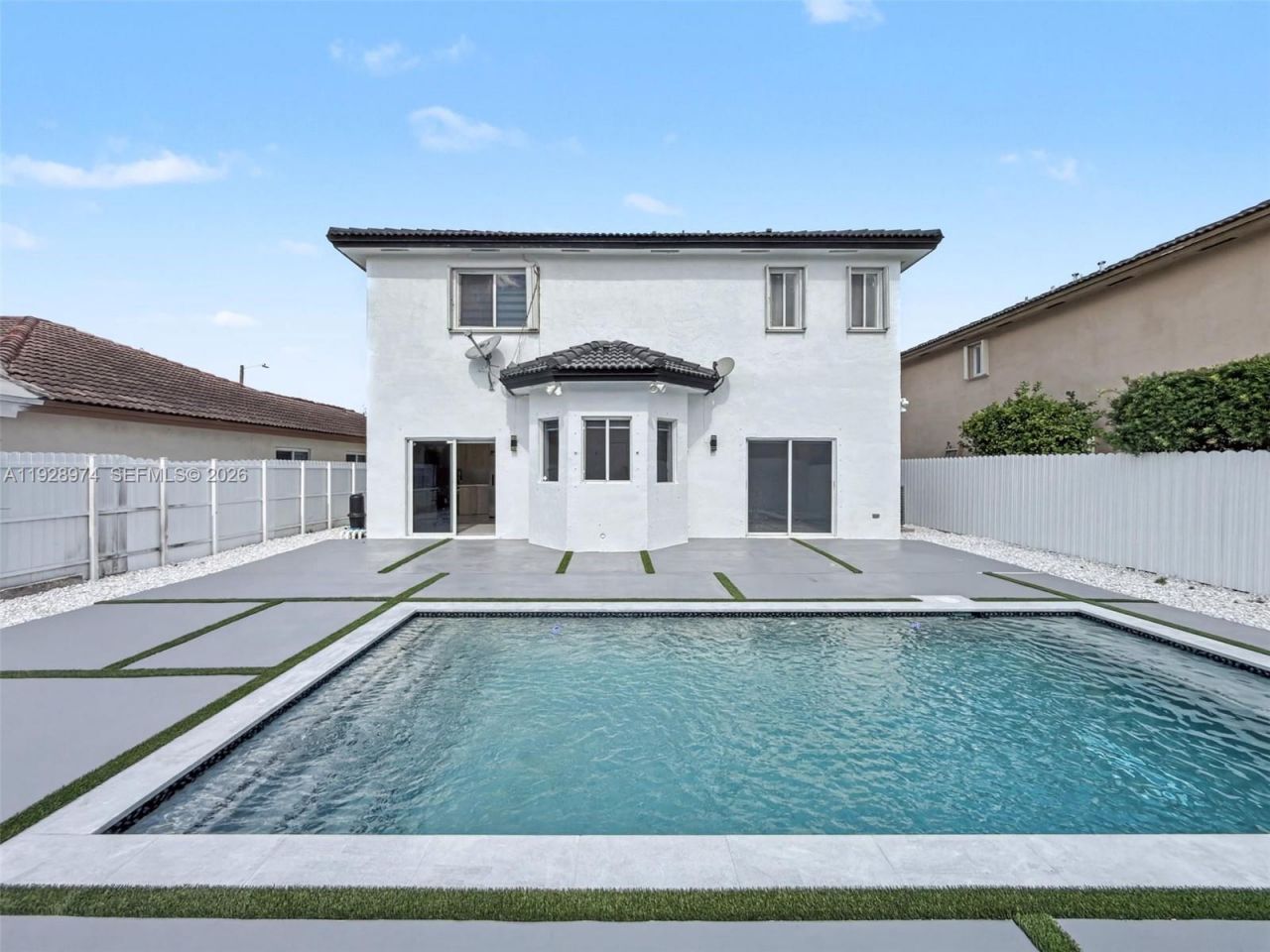 15064 SW 30th Ter, Miami, FL 33185 Photo