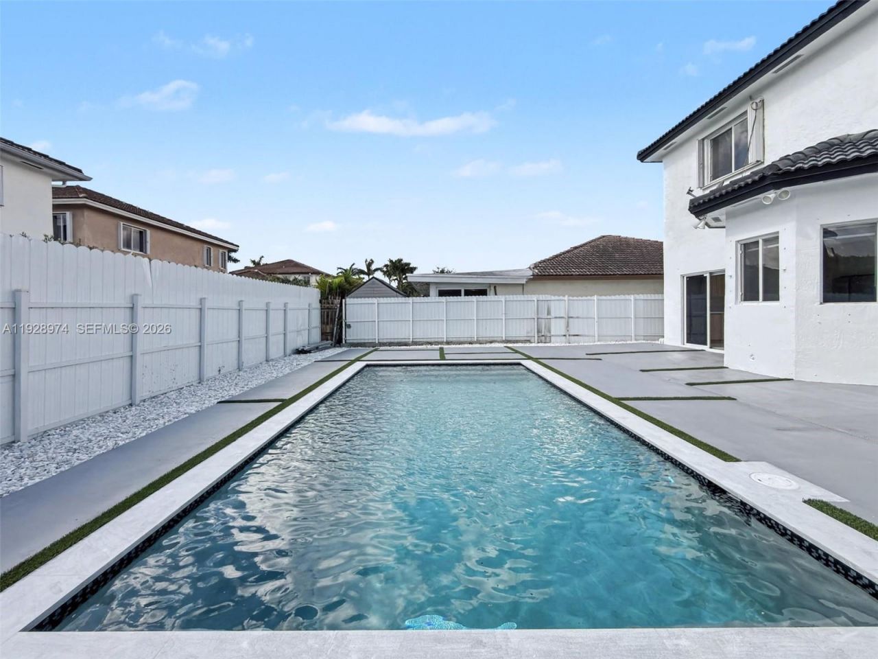 15064 SW 30th Ter, Miami, FL 33185 Photo