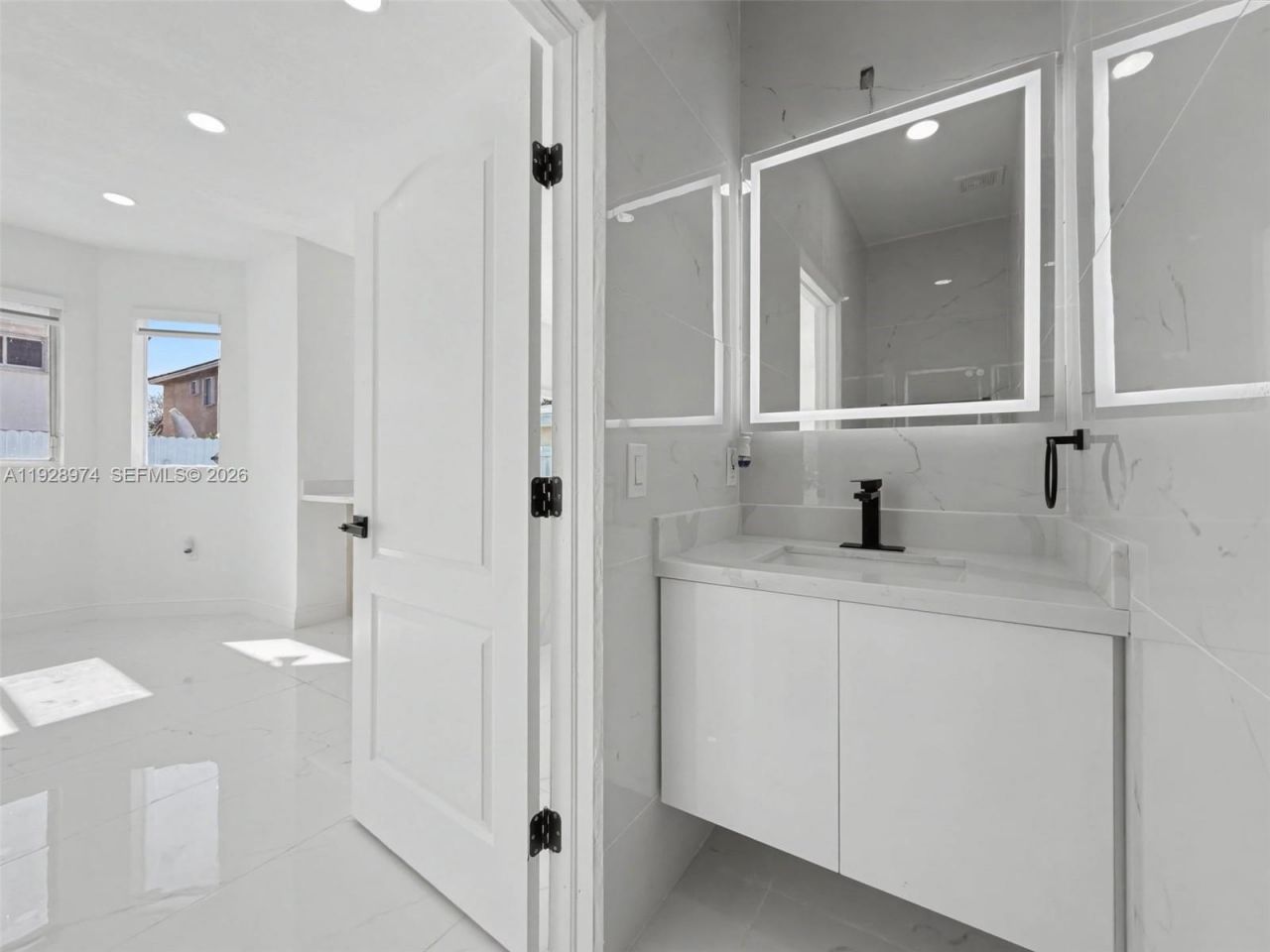 15064 SW 30th Ter, Miami, FL 33185 Photo