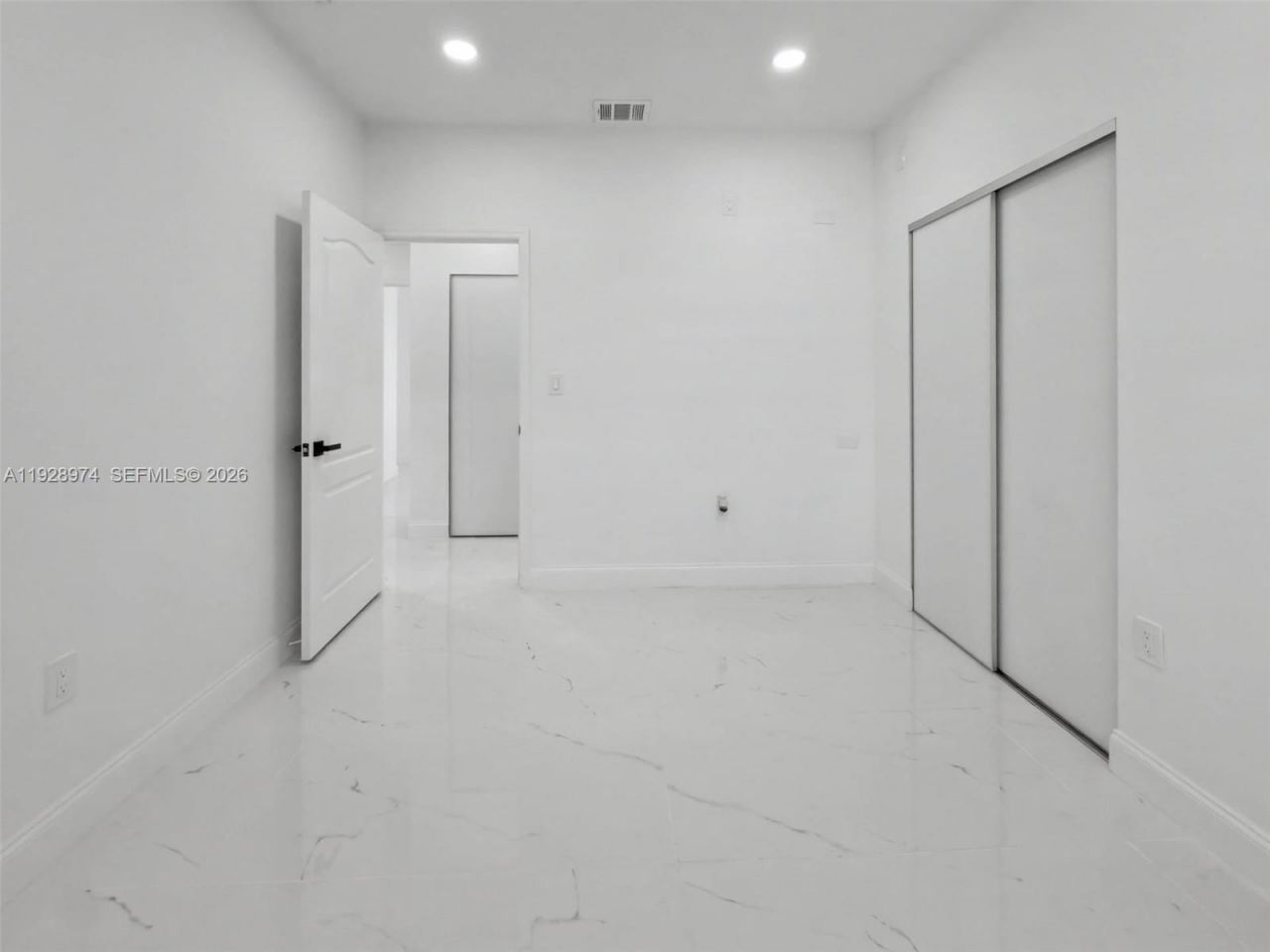 15064 SW 30th Ter, Miami, FL 33185 Photo