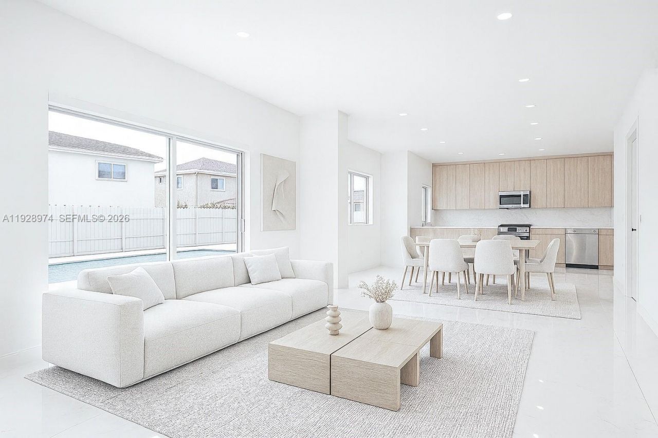 15064 SW 30th Ter, Miami, FL 33185 Photo