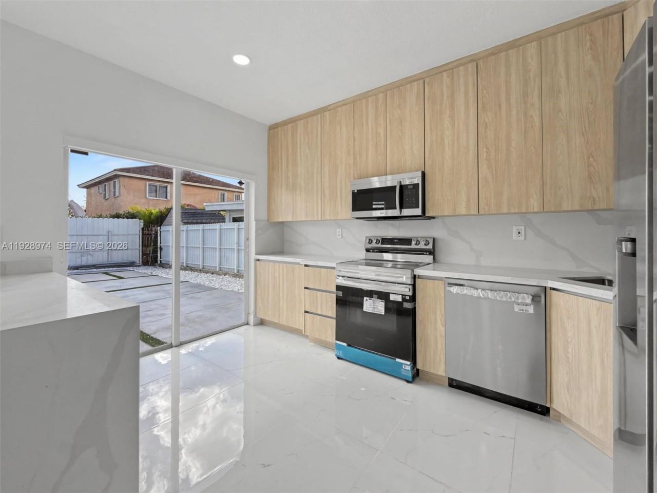 15064 SW 30th Ter, Miami, FL 33185 Photo