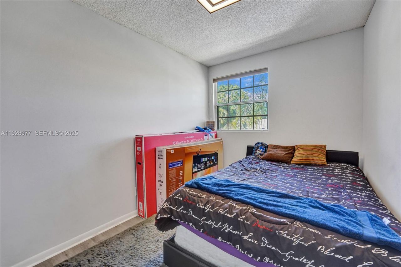 3592 NW 83rd Ln, Sunrise, FL 33351 Photo