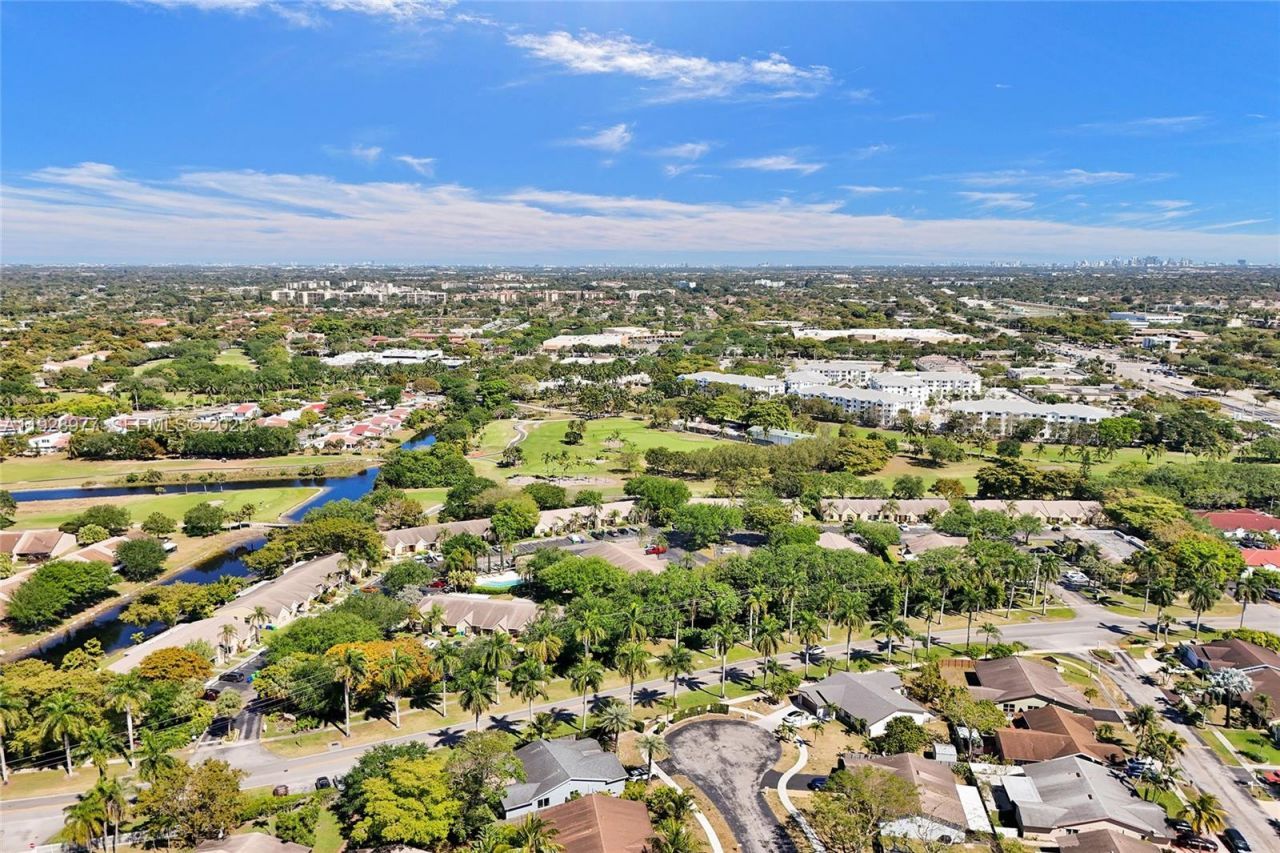 3592 NW 83rd Ln, Sunrise, FL 33351 Photo