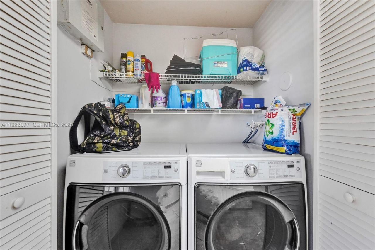 3592 NW 83rd Ln, Sunrise, FL 33351 Photo