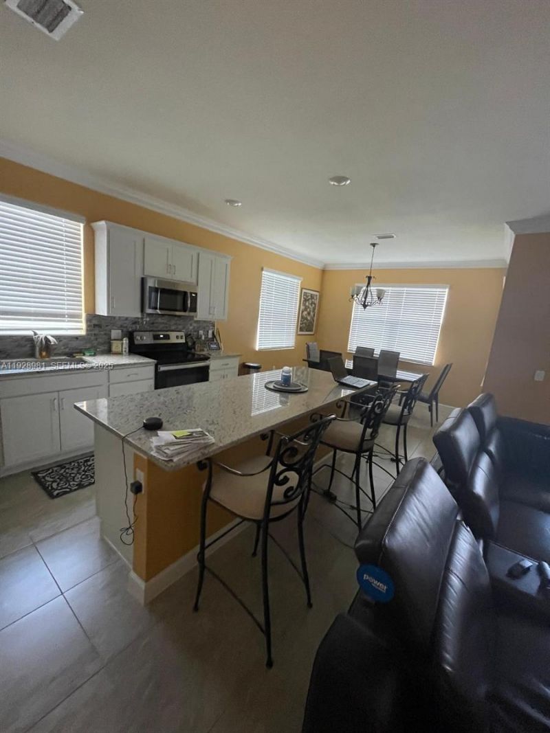 8376 NW Greenbank Cir, Port Saint Lucie, FL 34987 Photo