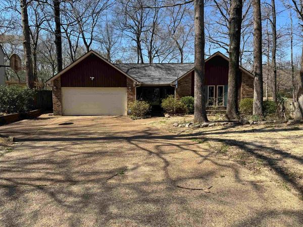 9140 GAINSBOROUGH DR, Lakeland, TN 38002