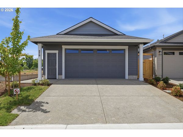 375 SE Shetterly DR, Dallas, OR 97338