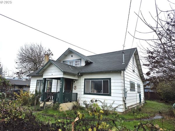 450 E 3RD AVE, Riddle, OR 97469