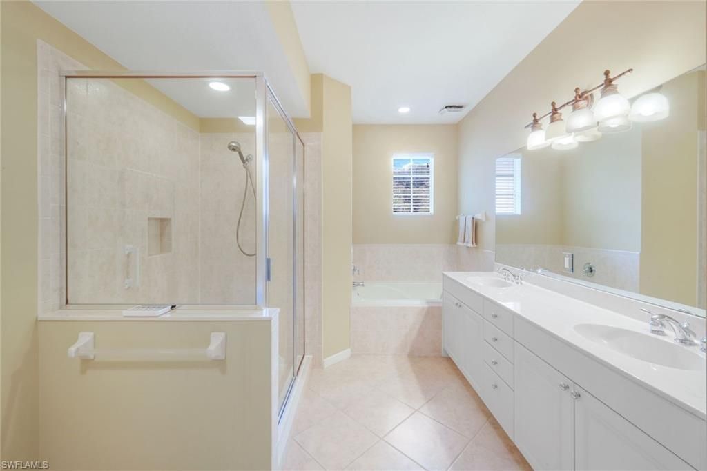 10392 Autumn Breeze Dr, Unit 202, Estero, FL 34135 Photo