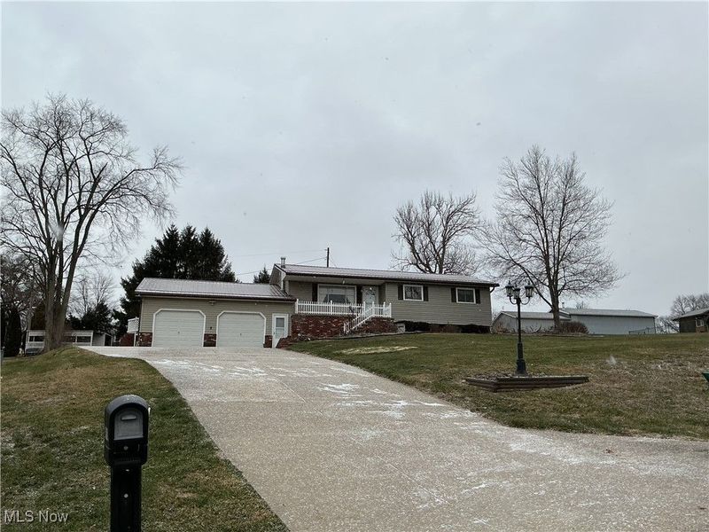 5890 Melody Lane, Nashport, OH 43830 Photo 1