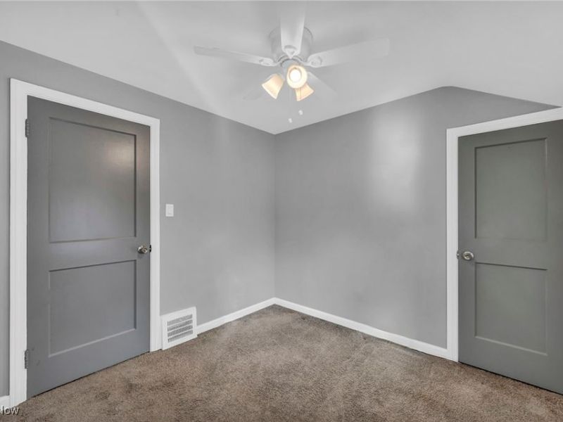 5194 Homewood Avenue, Maple Heights, OH 44137 Photo 24