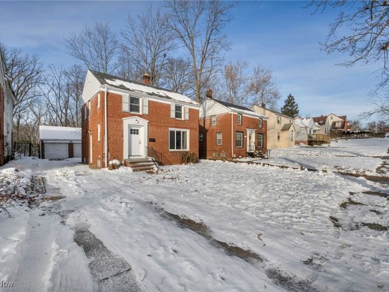 5194 Homewood Avenue, Maple Heights, OH 44137 Photo 3