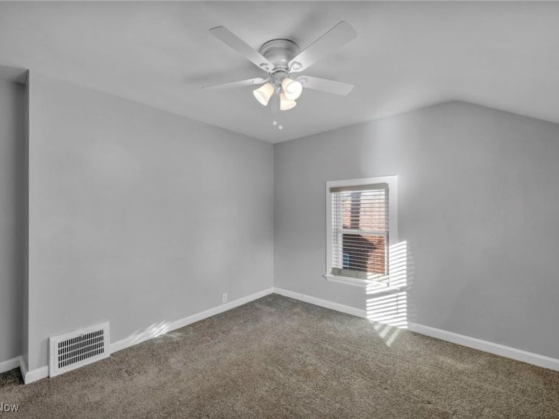 5194 Homewood Avenue, Maple Heights, OH 44137 Photo 32