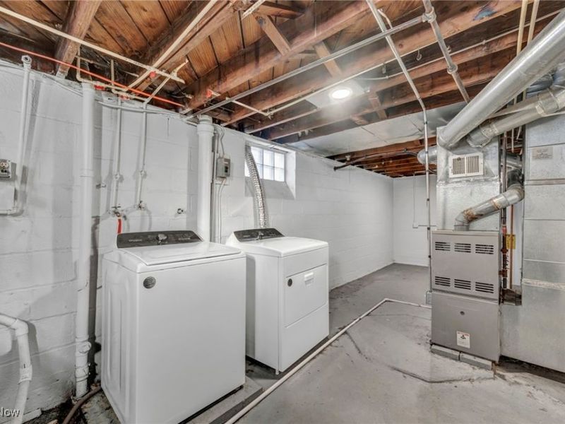 5194 Homewood Avenue, Maple Heights, OH 44137 Photo 39