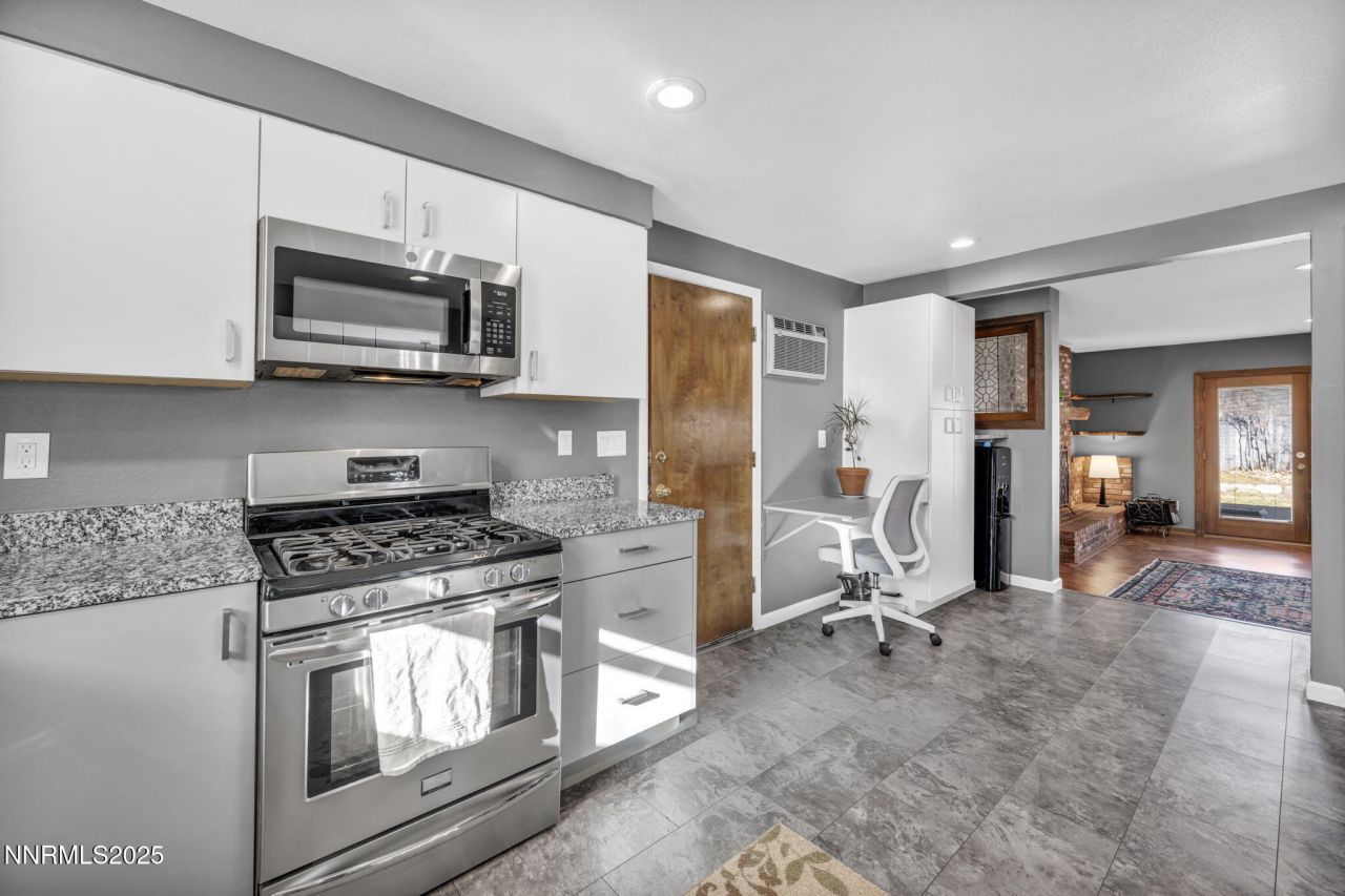 1216 Enterprize Way, Carson City, NV 89703 Photo