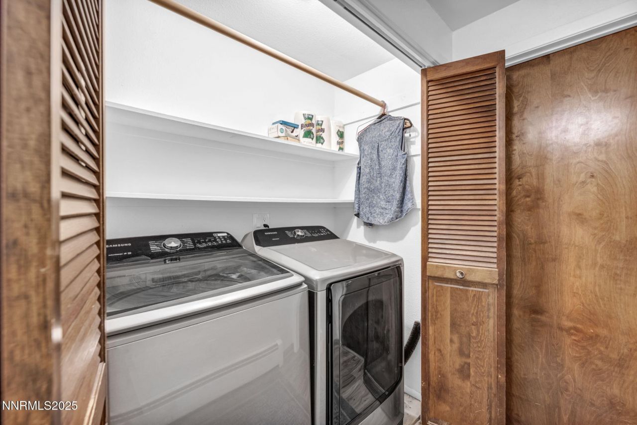 1216 Enterprize Way, Carson City, NV 89703 Photo